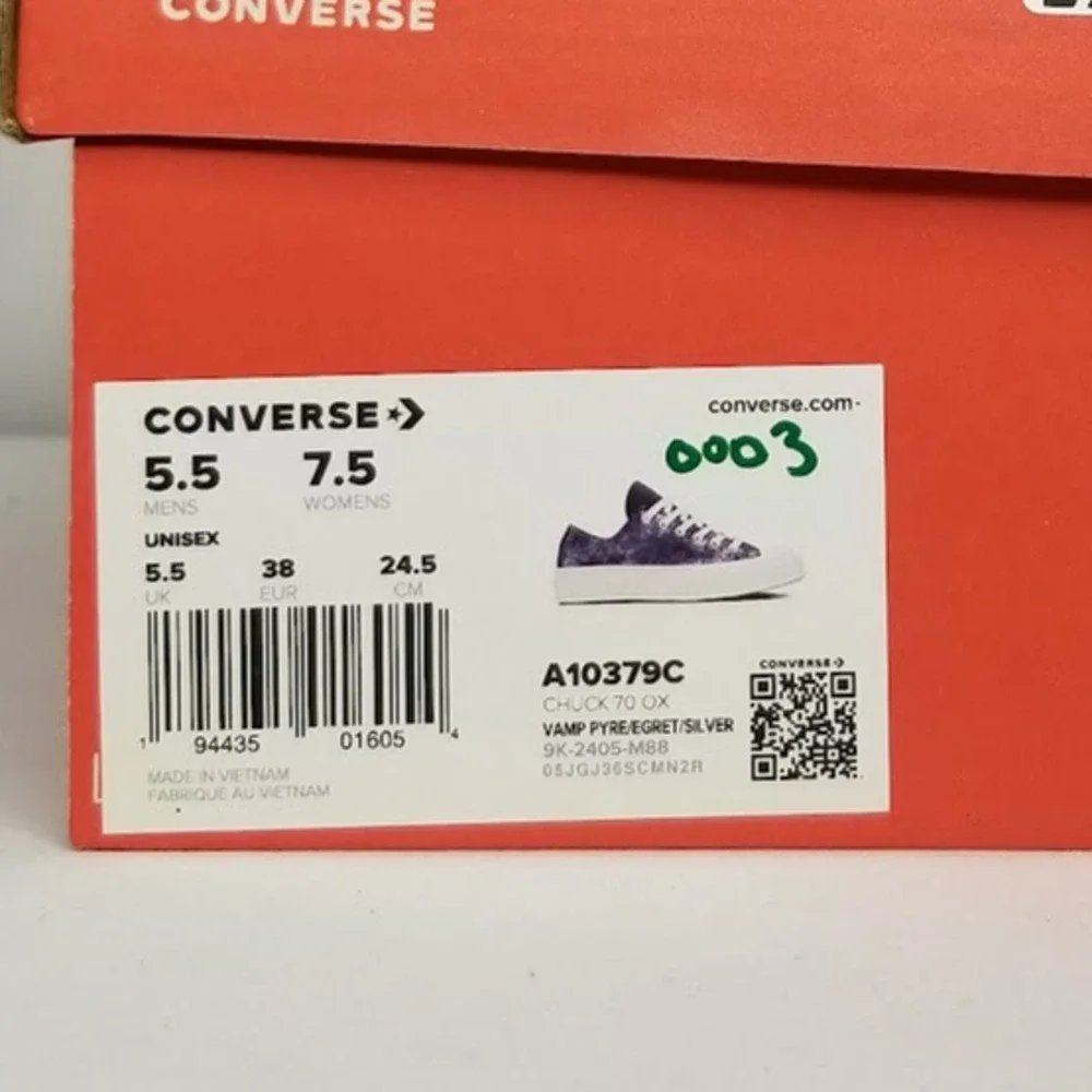 Converse Unisex Chuck 70 Suede Shimmer Oxfords Women's Size 7.5 A10379C NWT - Picture 7 of 7